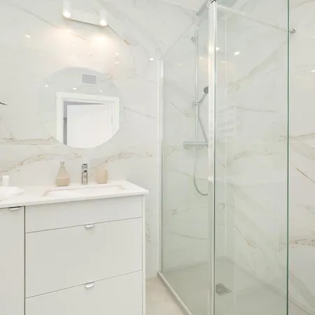 Sea&lake Studia Z Parkingiem W Mielnie By Renters *